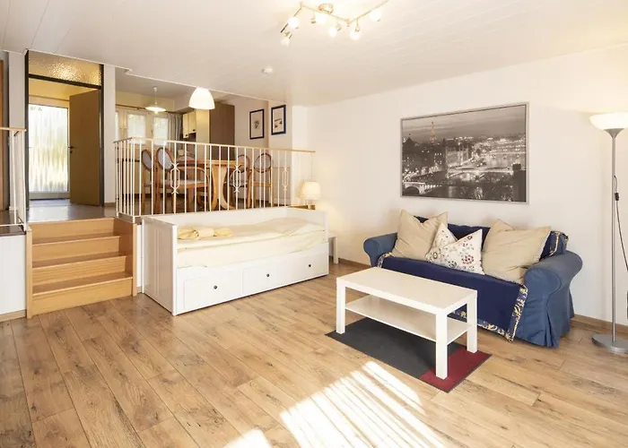 Ebenerdige Mit Terrasse Am Edersee